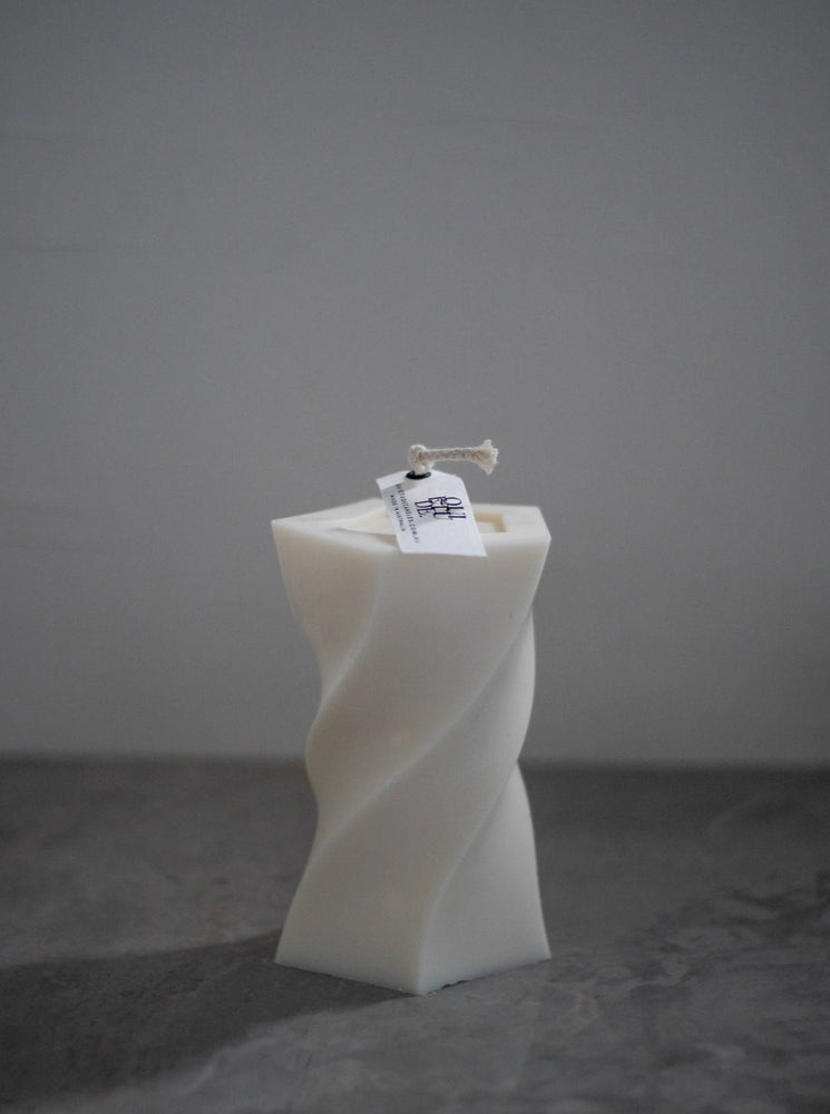 'LUCIA' Sculptural Candle